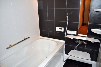 【浴室】 | グランドール・ヴィラ | バス