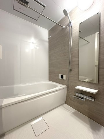 ディオ・フェルティ北野東の浴室