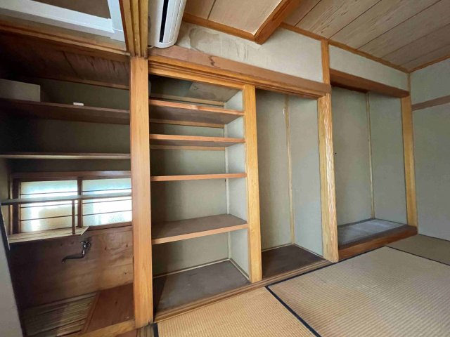 酒井根3丁目　中古の和室