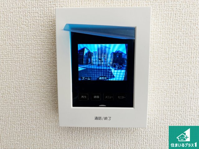 ●29(土)30(日)現地案内可能！　奈良市杏町　ラスト1邸の防犯設備|カラーモニターインターホン！声だけでなく来訪者の姿や顔がモニターで確認できるので、小さなお子様がいらっしゃるご家庭でも安心できます！