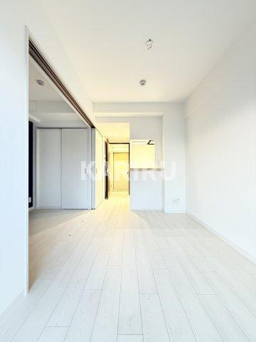 エグゼ大阪ＣＩＴＹルーエの居間・リビング