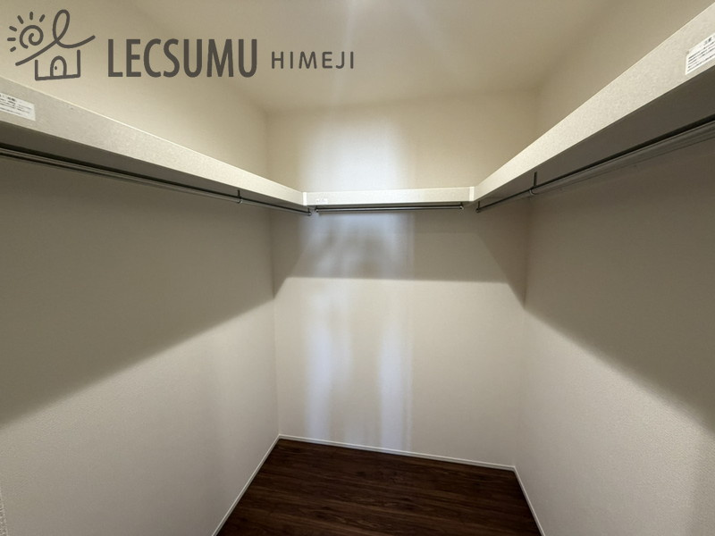 姫路市広畑区西蒲田第８期／全２棟の収納