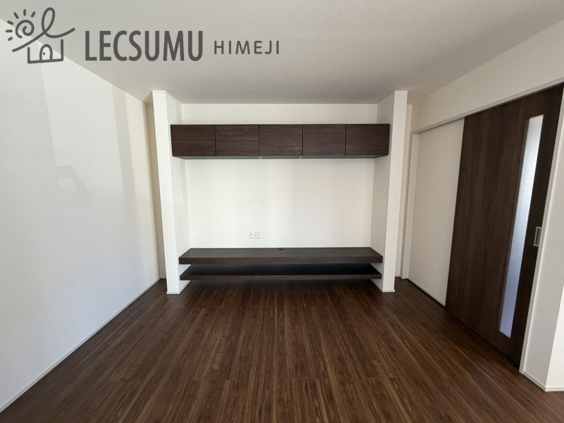 姫路市広畑区西蒲田第８期／全２棟の洋室