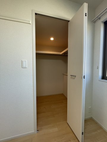 イースト　ワン　ピースの収納