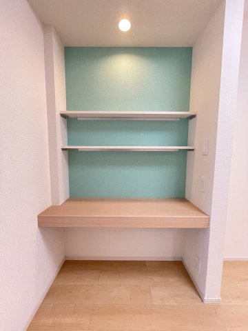 イースト　ワン　ピースの内装