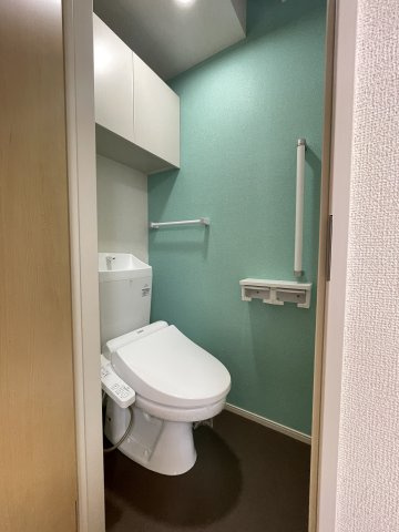 イースト　ワン　ピースのトイレ