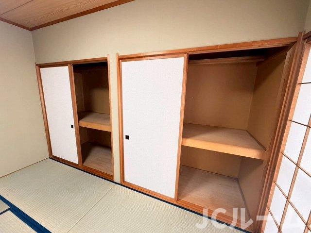 ハイツフルールの収納