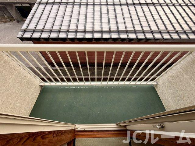 ハイツフルールのバルコニー