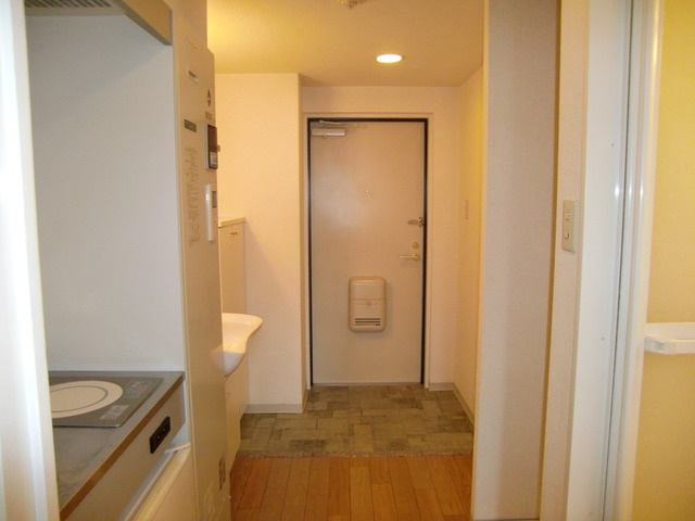 ＳＡＮＫＯウィズダムスクウェアの玄関