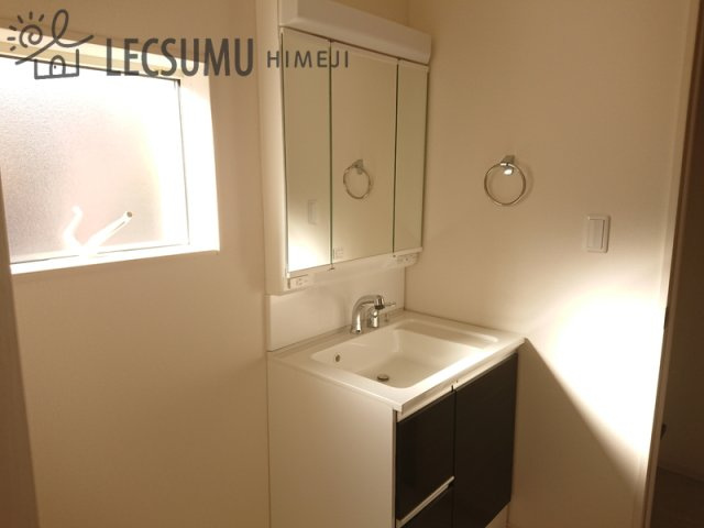 姫路市広畑区西蒲田第８期／全２棟の洗面所|同社施工例