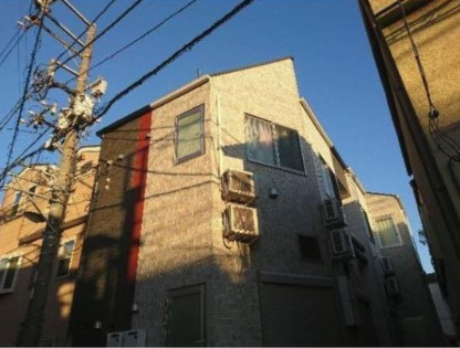 荒川区荒川７丁目のアパートの外観