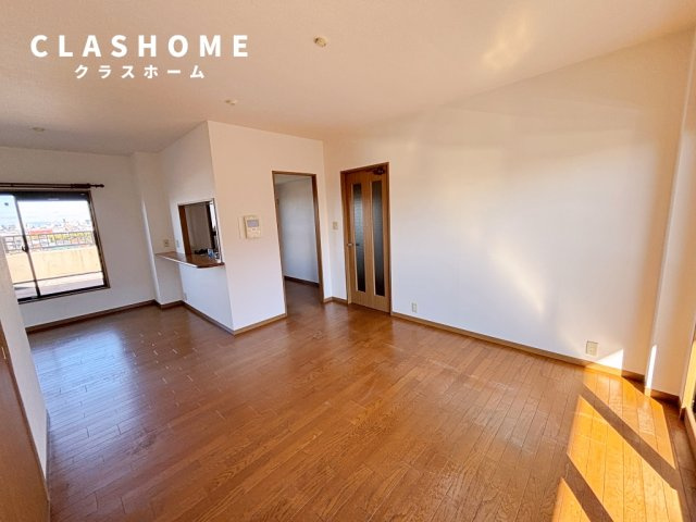 ネオハイツ東刈谷壱番館　　刈谷市の賃貸ならクラスホーム刈谷店の居間・リビング