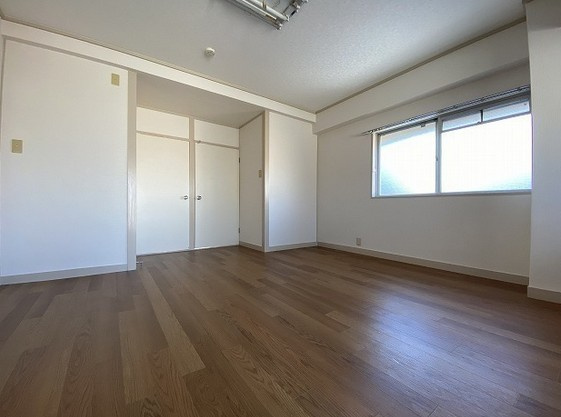 【居間・リビング】