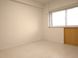 【洋室】 | ルイシャトレ香櫨園