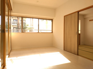 【居間・リビング】 | ルイシャトレ香櫨園