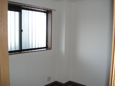 【内装】 | レインボーハウス | 北側洋室