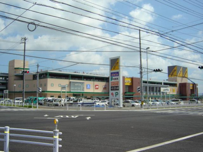 【周辺】 | レインボーハウス | アピタ安城南店まで1,030ｍ