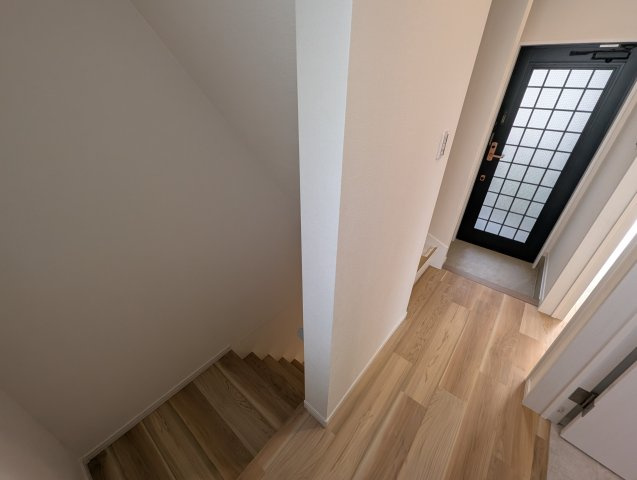 伊丹市北伊丹七丁目　テラスハウスの内装