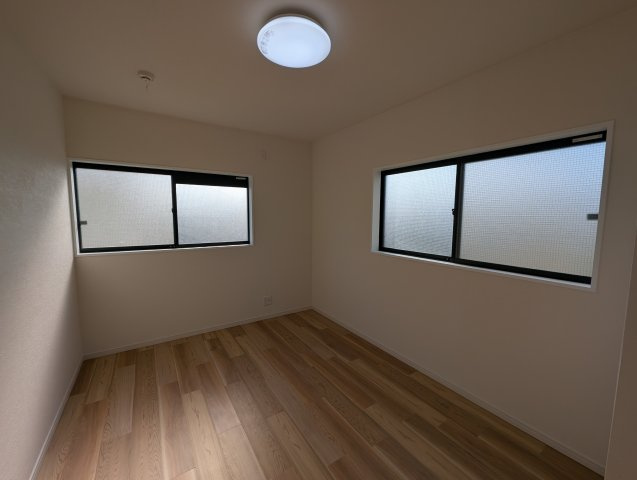 伊丹市北伊丹七丁目　テラスハウスの寝室