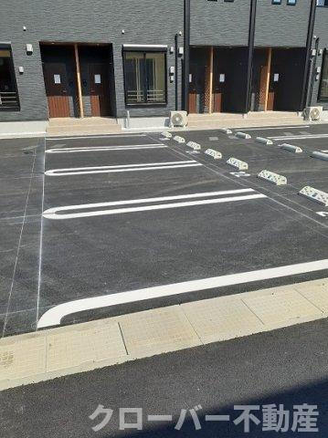 クルール坂本Ｃの駐車場