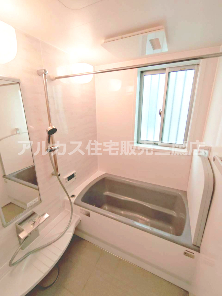 調布市深大寺南町５丁目 京王線 調布駅 中古戸建の浴室