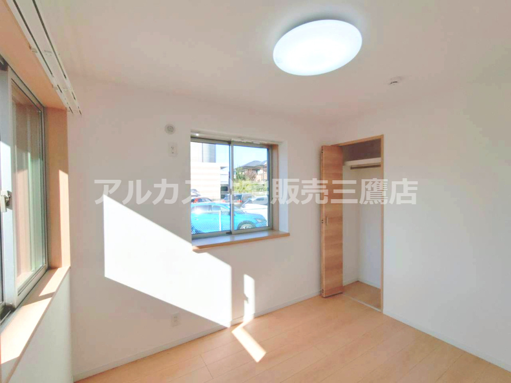 調布市深大寺南町５丁目 京王線 調布駅 中古戸建の洋室