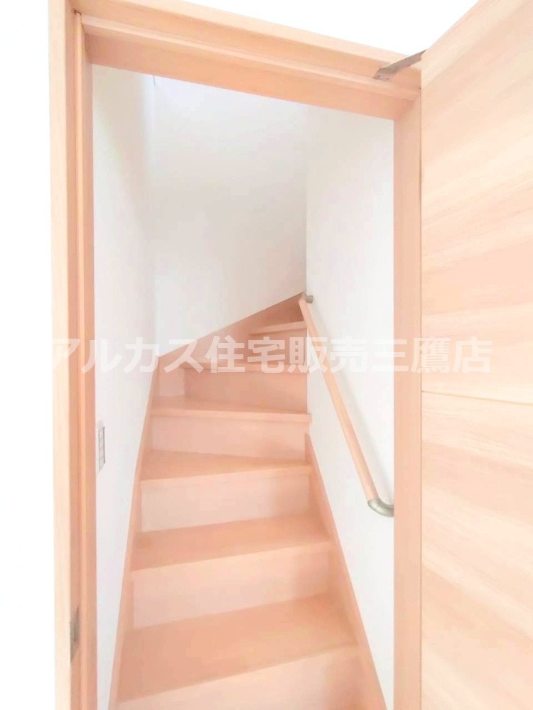 調布市深大寺南町５丁目 京王線 調布駅 中古戸建の内装