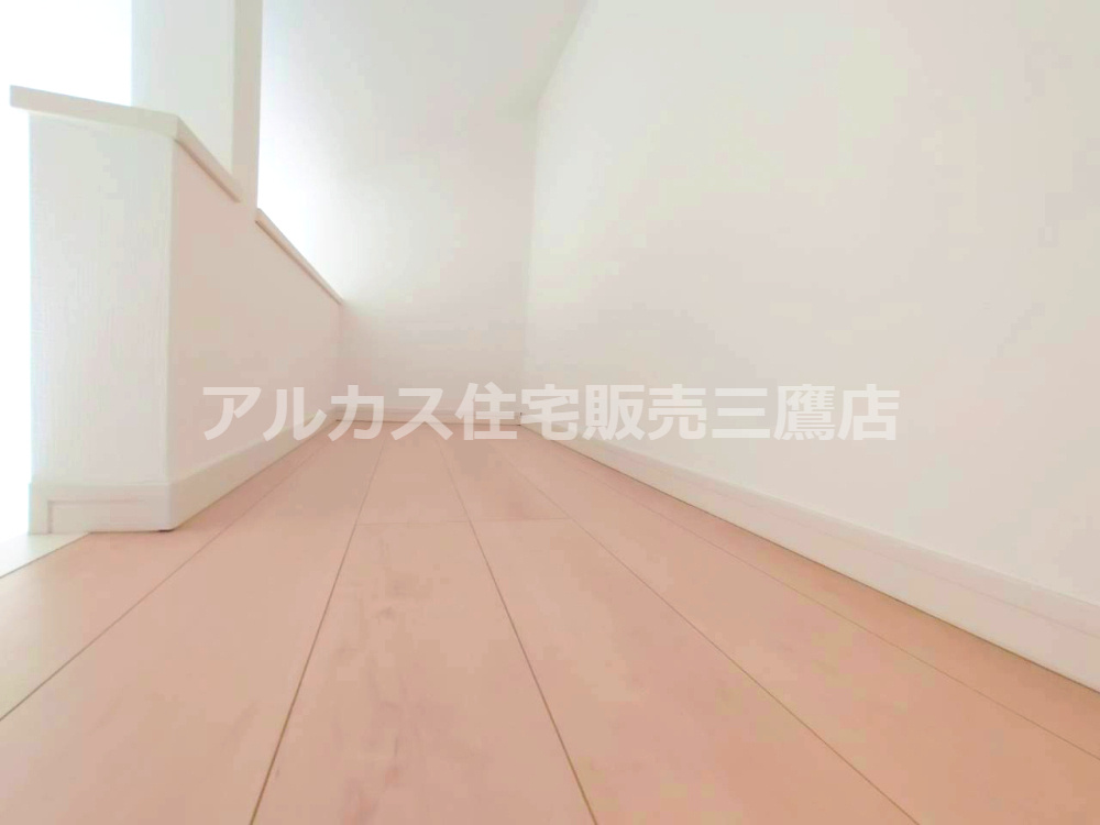 調布市深大寺南町５丁目 京王線 調布駅 中古戸建の洋室