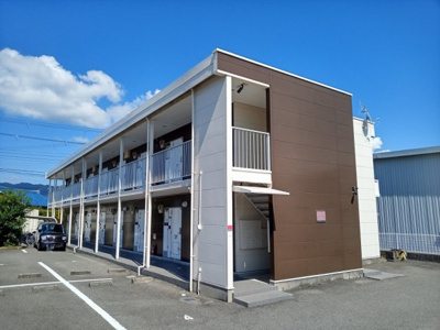 【外観】 | レオパレスグローリー | 外はこのようになっています