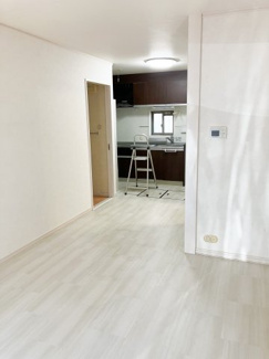 【居間・リビング】 | 練馬区貫井３丁目　二世帯住宅・賃貸併用住宅 | 1F部分