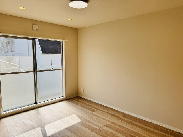 ファミール西八王子Ｂ号棟（１号棟）の子供部屋|～7.0帖の主寝室　全居室7帖の快適住空間～