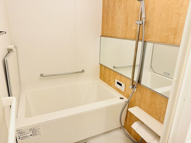 ファミール西八王子Ｂ号棟（１号棟）の浴室|～新規交換したキレイなバスルーム　気持ち良く湯船に浸かる事が出来ます～