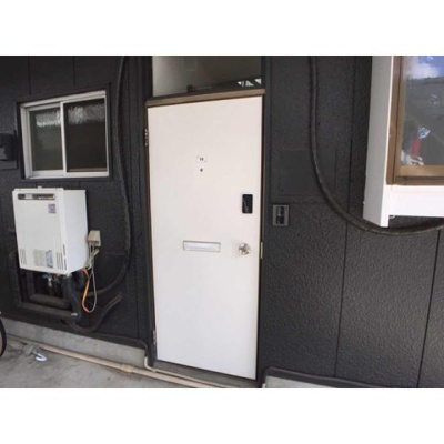 【玄関】 | 大塚ハイツ2号棟 | きれいな玄関です