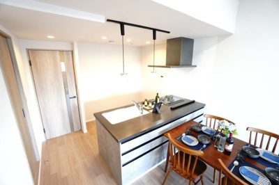 【キッチン】 | 【上質リノベ】ローレルコートアネスト光南 | 室内（2026年1月28日9：00頃）撮影