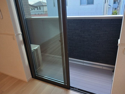 【バルコニー】 | キャサブランカⅤ | 落ち着いた時間を過ごせるバルコニーです