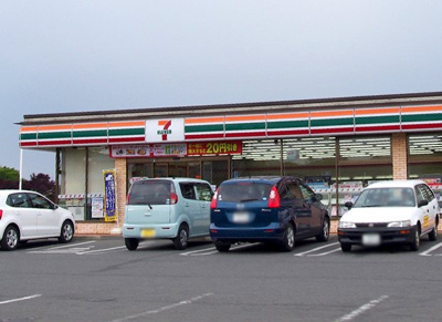 【周辺】 | フォレスト・ヒルズＢ | セブンイレブン河内下岡本店まで600m