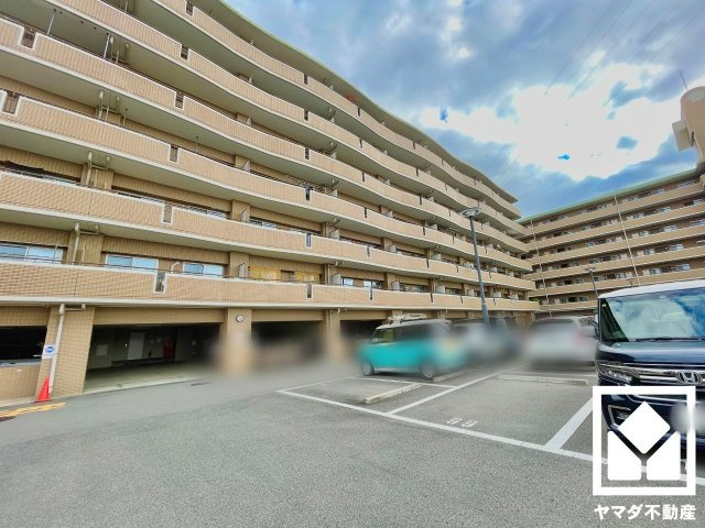 朝日プラザ宇治の外観