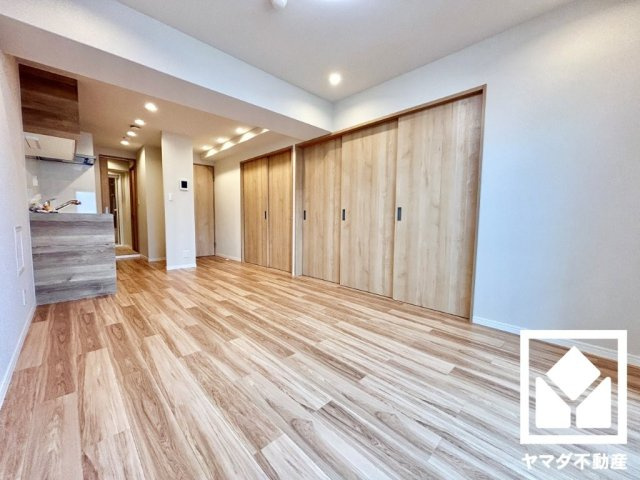 朝日プラザ宇治の居間・リビング