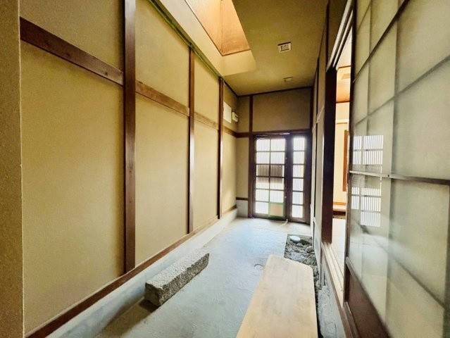 上京区東町