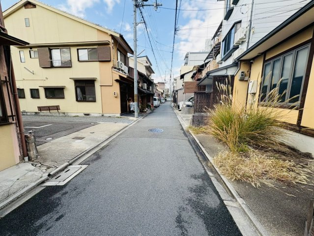 上京区東町