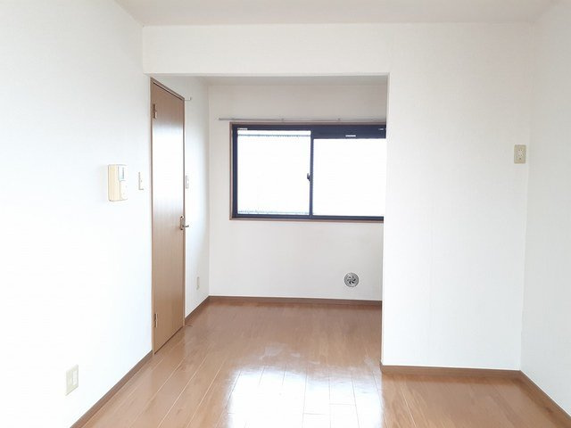 メゾンイーストの内装