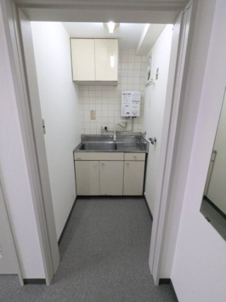 アイピートラスト川越ビルのキッチン