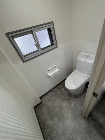 ブランフォート内郷のトイレ|2階