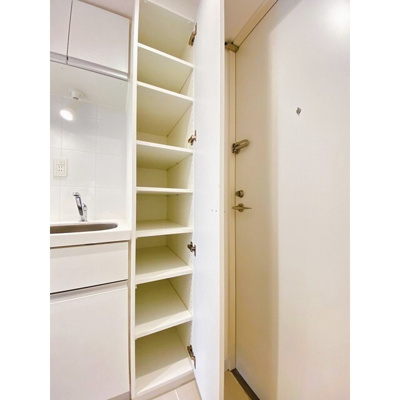 【内装】 | Ｂｅｖｅｒｌｙ　Ｈｏｍｅｓ　赤塚公園Ⅱ | 内装もきれいです