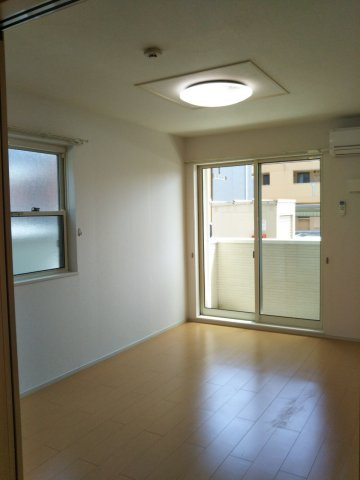 ヴィラ・クレメントの居間・リビング