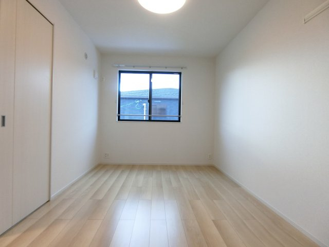 ミニョン　ルーク・ネオ　Ⅰの洋室