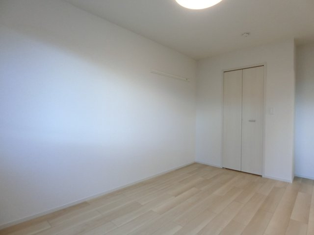 ミニョン　ルーク・ネオ　Ⅰの洋室