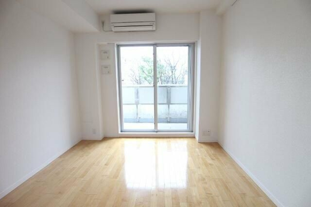 プラウドフラット王子神谷の居間・リビング