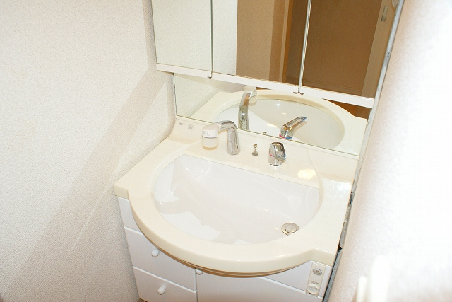 カイセイ本町の洗面所|現状有姿