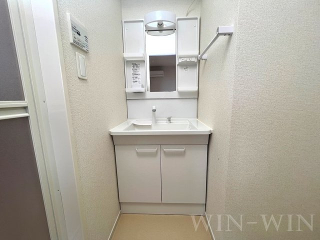 ゼフィロス北島の洗面所|イメージ（同建物内別部屋の写真です）